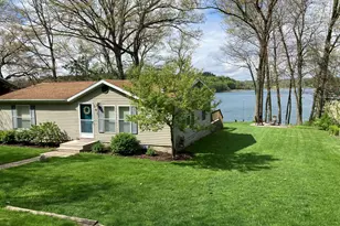 308 Lake Shore Dr, Cassopolis, MI 49031 - Photo 7
