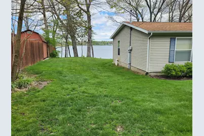 308 Lake Shore Drive, Cassopolis, MI 49031 - Photo 13