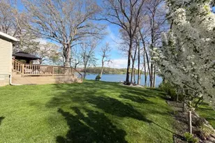 308 Lake Shore Dr, Cassopolis, MI 49031 - Photo 11