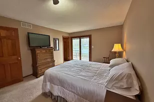8917 Longview Dr, Canadian Lakes, MI 49346 - Photo 11