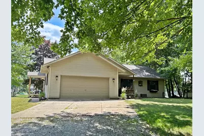 8917 Longview Drive, Canadian Lakes, MI 49346 - Photo 3