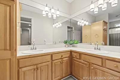2918 Foxboro Lane, Holland, MI 49424 - Photo 9