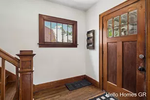 949 College Ave NE, Grand Rapids, MI 49503 - Photo 5