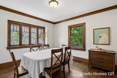 949 College Avenue NE, Grand Rapids, MI 49503 - Photo 9