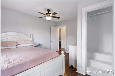 949 College Avenue NE, Grand Rapids, MI 49503 - Photo 17