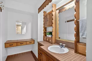 1616 Cascade Ct, Jackson, MI 49203 - Photo 31