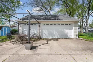 20435 Louise St, Livonia, MI 48152 - Photo 31