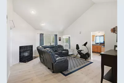 34394 Means Drive, Clinton Twp, MI 48035 - Photo 5