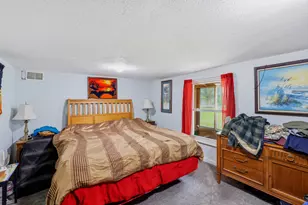 10109 W Wise Rd, Greenville, MI 48838 - Photo 25