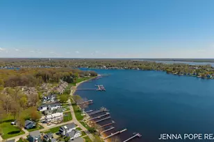 17554 Grand River Ave, Spring Lake, MI 49456 - Photo 67