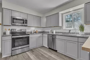 11273 9 Mile Rd, South Lyon, MI 48178 - Photo 11