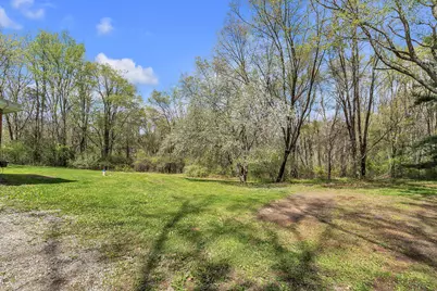 11273 9 Mile Road, South Lyon, MI 48178 - Photo 41