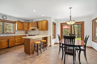 6801 Wildwood Drive, West Olive, MI 49460 - Photo 13