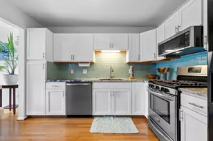 584 Liberty Pointe Dr, Ann Arbor, MI 48103 - Photo 17