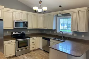 113 Beacon Ridge Dr, Battle Creek, MI 49017 - Photo 11