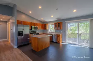 698 Silver Brook Dr SE, Grand Rapids, MI 49548 - Photo 7
