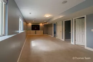 698 Silver Brook Dr SE, Grand Rapids, MI 49548 - Photo 15