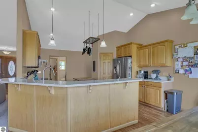 8965 S 35 Road, Cadillac, MI 49601 - Photo 7