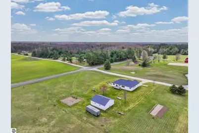 8965 S 35 Road, Cadillac, MI 49601 - Photo 45