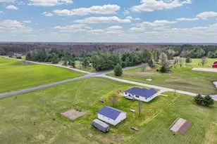 8965 S 35 Rd, Cadillac, MI 49601 - Photo 45
