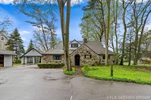 1418 Waukazoo Dr, Holland, MI 49424 - Photo 1