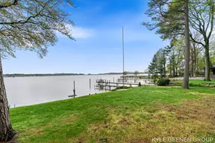 1418 Waukazoo Dr, Holland, MI 49424 - Photo 41