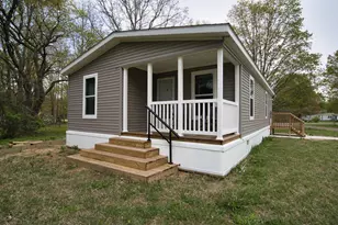 370 68th St, South Haven, MI 49090 - Photo 21