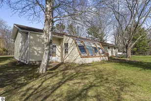 1970 E M 115, Cadillac, MI 49601 - Photo 5