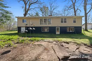 9189 Cook St, Montague, MI 49437 - Photo 3