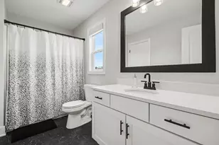 13059 Pine Glen Dr, Grand Haven, MI 49417 - Photo 21
