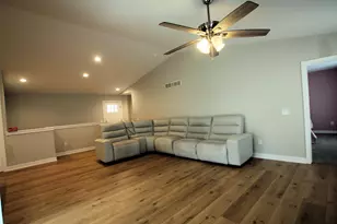 7241 Glendora Ln, Kalamazoo, MI 49009 - Photo 7