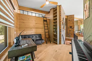2135 Derfla Dr, Saint Joseph, MI 49085 - Photo 19