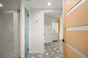2135 Derfla Dr, Saint Joseph, MI 49085 - Photo 51