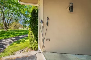 2135 Derfla Dr, Saint Joseph, MI 49085 - Photo 63