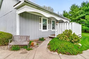 3401 Big Bend Bend, Kalamazoo, MI 49048 - Photo 3