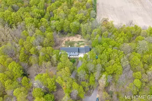 6467 118th Ave, Fennville, MI 49408 - Photo 9