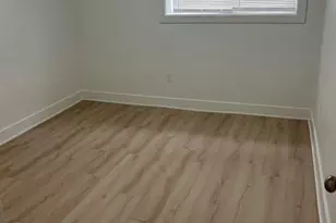 864 Carrier Creek Blvd NE, Grand Rapids, MI 49503 - Photo 27