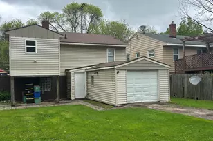 864 Carrier Creek Blvd NE, Grand Rapids, MI 49503 - Photo 13