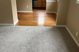 864 Carrier Creek Blvd NE, Grand Rapids, MI 49503 - Photo 9