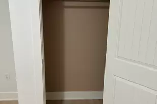 864 Carrier Creek Blvd NE, Grand Rapids, MI 49503 - Photo 25