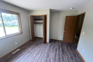 6940 Shattuck Rd, Saginaw, MI 48603 - Photo 7