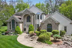 4809 Stonewood Dr, Jackson, MI 49201 - Photo 3