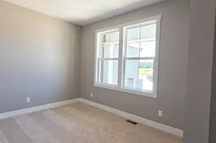 7920 Loralyn Ct, Caledonia, MI 49316 - Photo 5