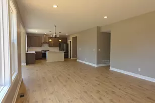 7920 Loralyn Ct, Caledonia, MI 49316 - Photo 7