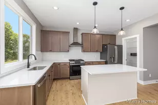 7920 Loralyn Ct, Caledonia, MI 49316 - Photo 17
