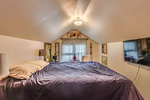 15 Pioneer St, Battle Creek, MI 49015 - Photo 19