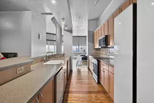 109 W Washington Ave, Jackson, MI 49201 - Photo 11