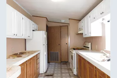14540 Schroeder Road, Saint Charles, MI 48655 - Photo 9
