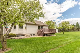 430 Cottonwood Ln, Saline, MI 48176 - Photo 39