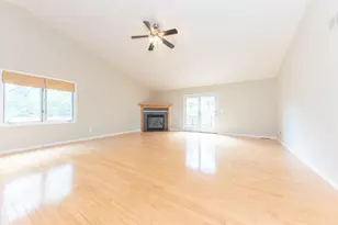 430 Cottonwood Ln, Saline, MI 48176 - Photo 3